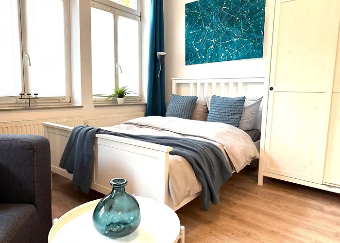 Wunderschöne Wohnung direkt auf der Karl-Heine-Straße