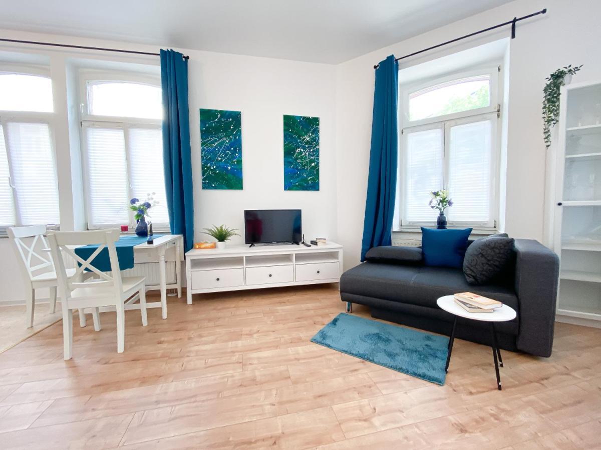 Apartment Wunderschöne Direkt Auf Der Karl-heine-straße