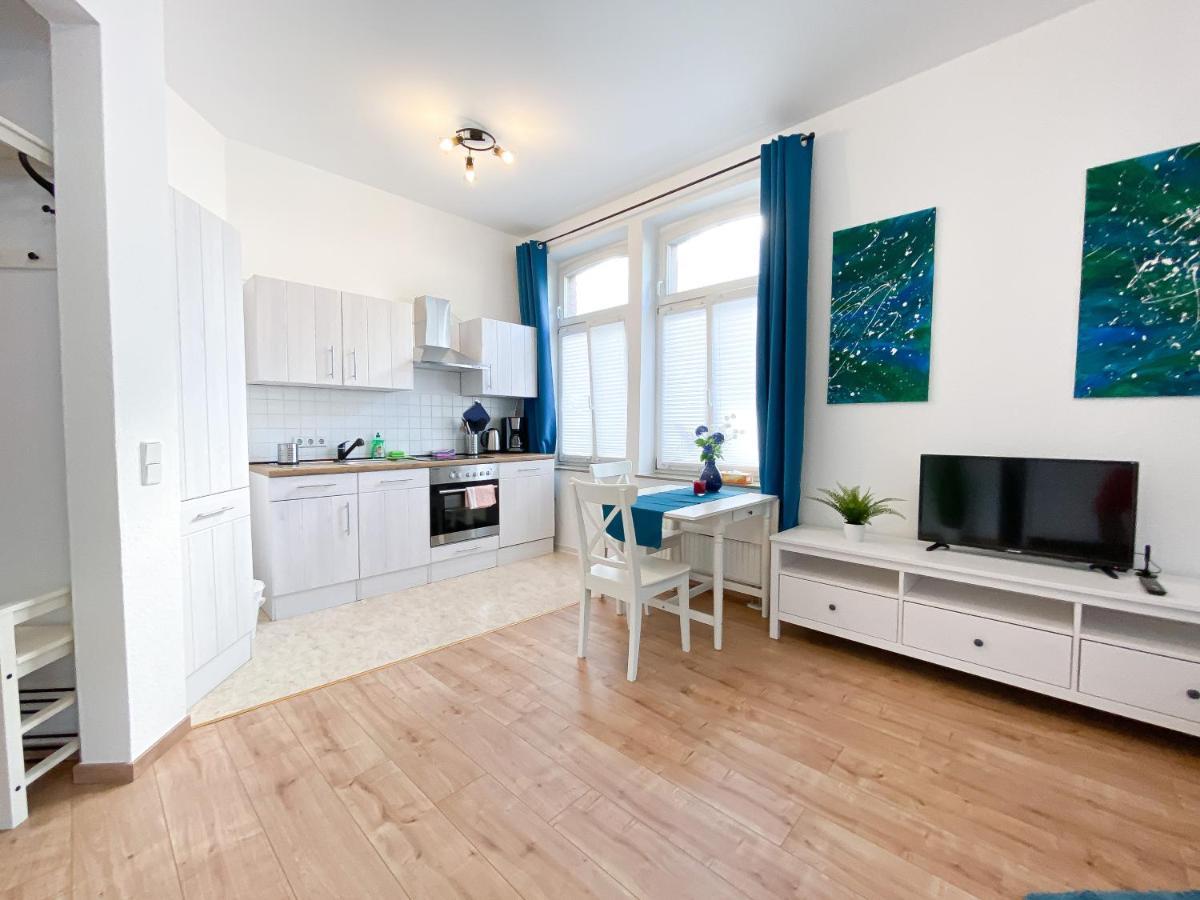 Apartment Wunderschöne Direkt Auf Der Karl-heine-straße