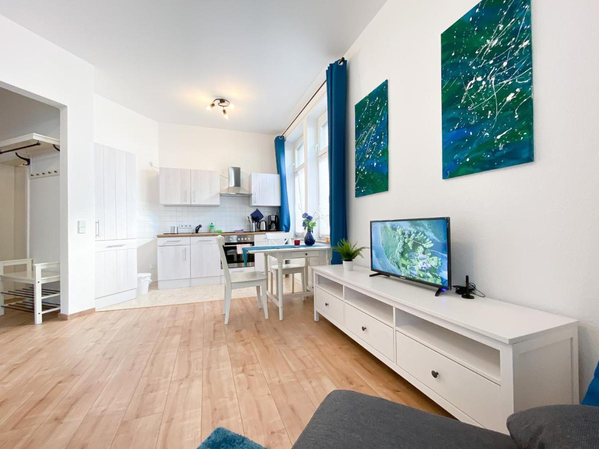 Wunderschöne Direkt Auf Der Karl-heine-straße Apartment Leipzig