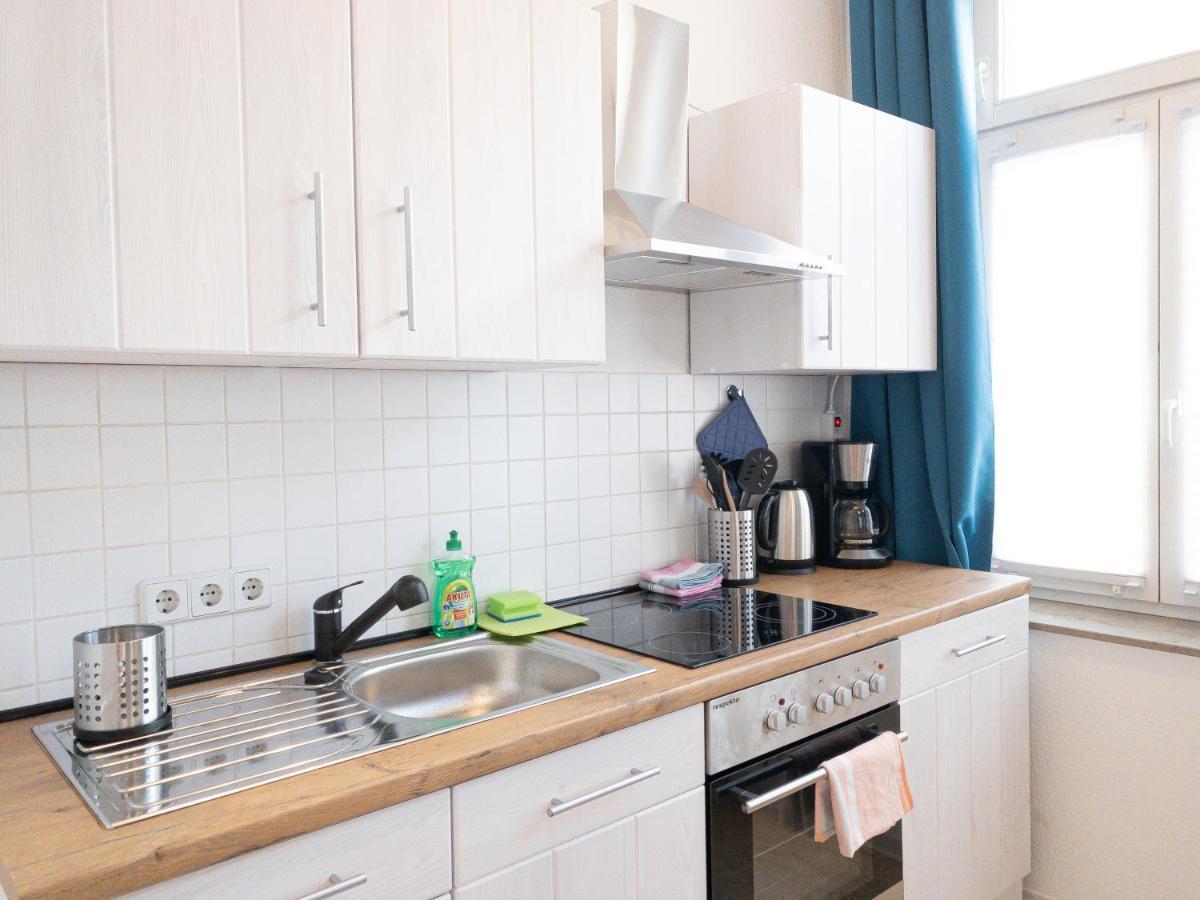 Wunderschöne Direkt Auf Der Karl-heine-straße Leipzig