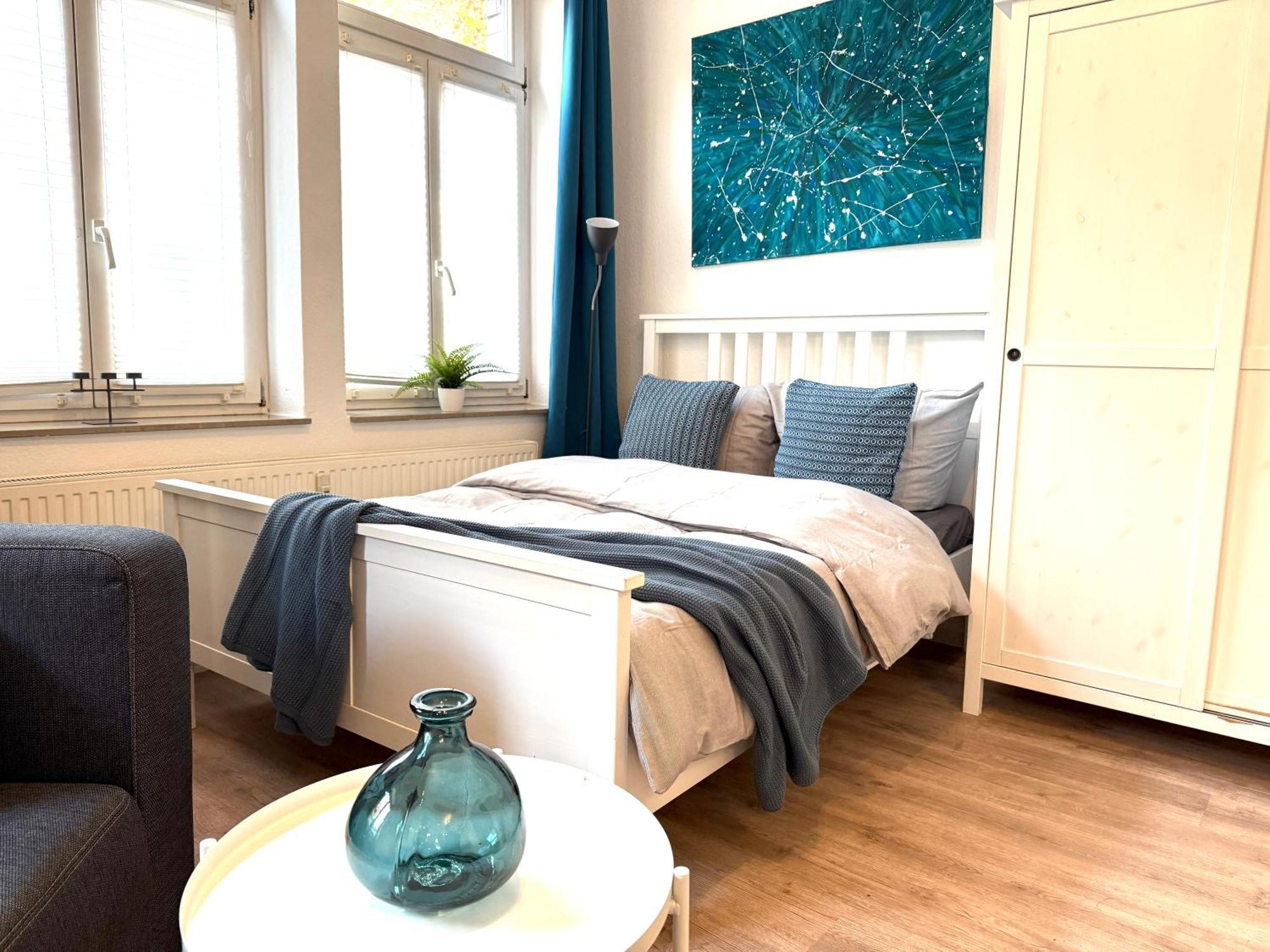 Apartment Wunderschöne Direkt Auf Der Karl-heine-straße